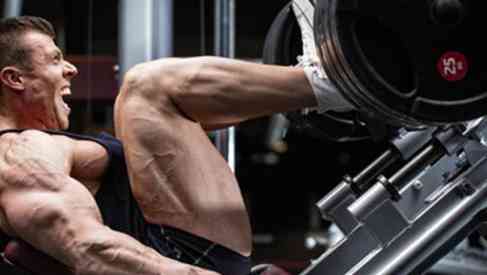 man doing leg training in the gym